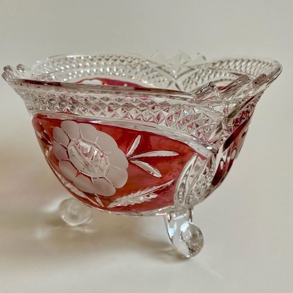Vintage Floral Ruby Red Crystal 3 Footed  Hand Cut Candy Dish - Picture 3 of 6